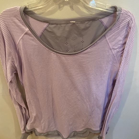 lululemon athletica Tops - Lululemon long sleeve top size 8
